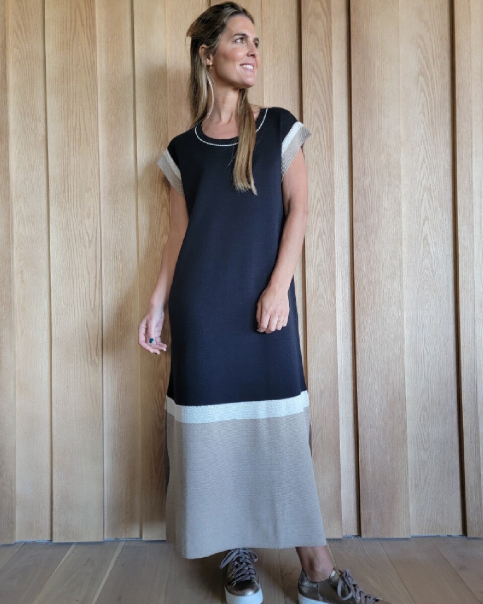 Vestido Violeta - Negro 