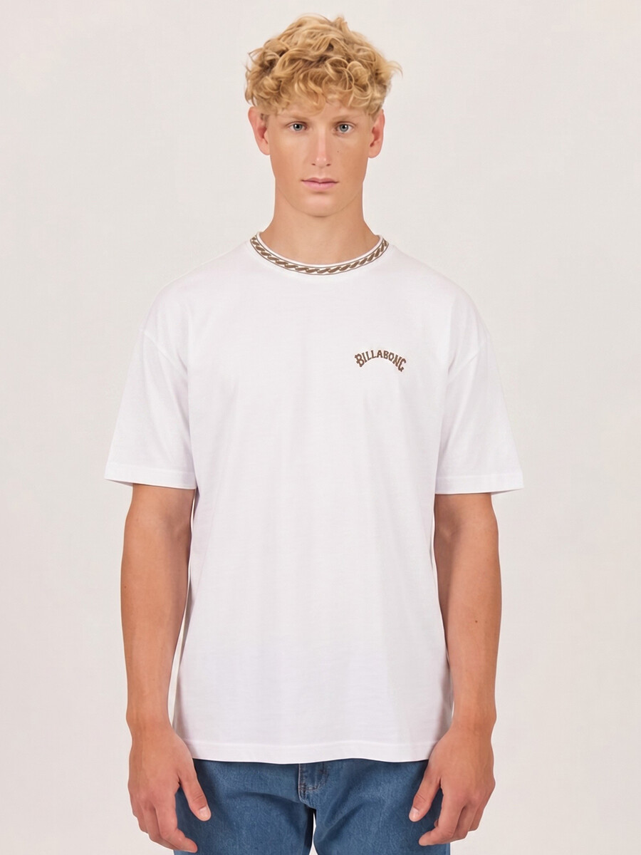 REMERA FRONT OVER TEE 