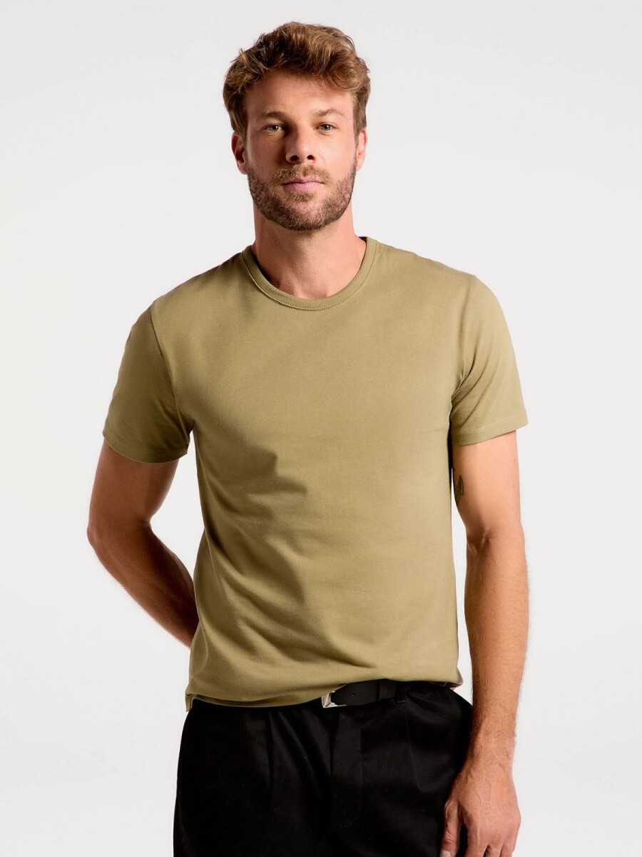 CAMISETA MANGA CORTA SLIM - VERDE 