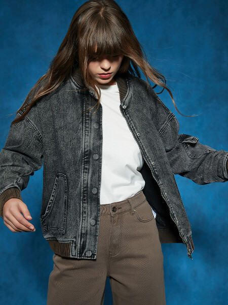 CAMPERA NOUR GRIS OSCURO
