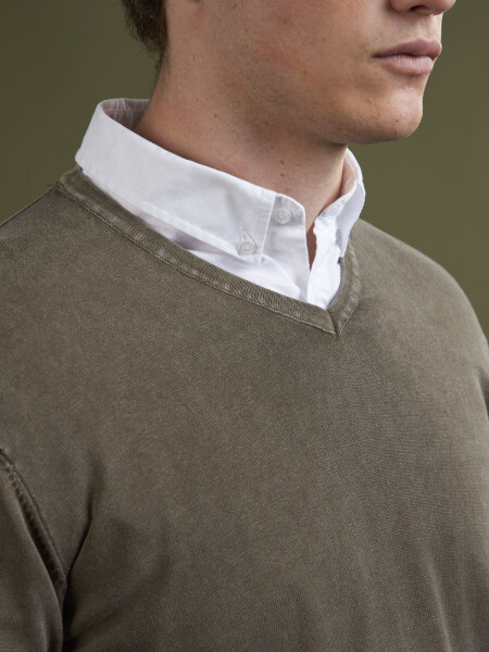 SWEATER FRESNO 3.0 VERDE OSCURO