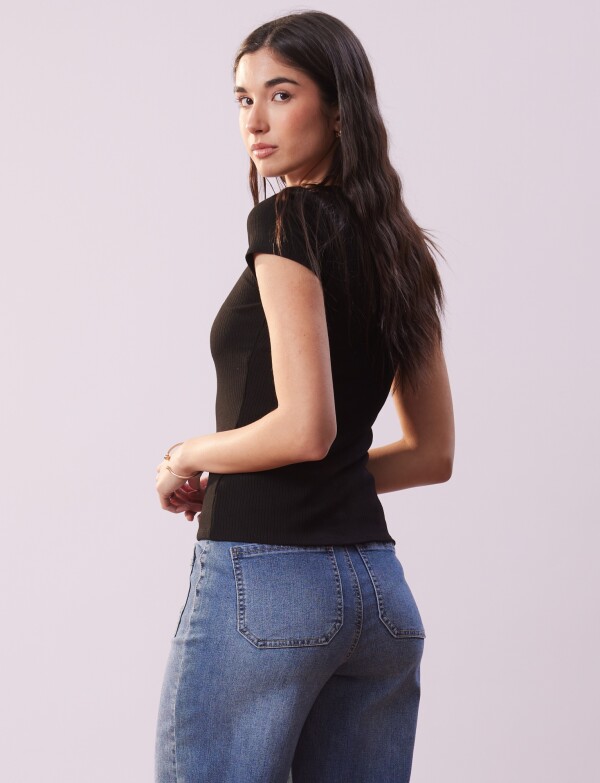 Remera Basica Ribs NEGRO