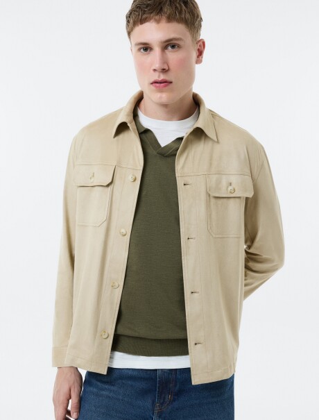 CAMPERA LIGERA DE GAMUZA BEIGE