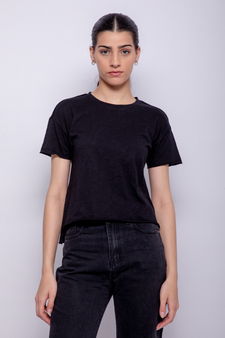 REMERA RANIA Negro