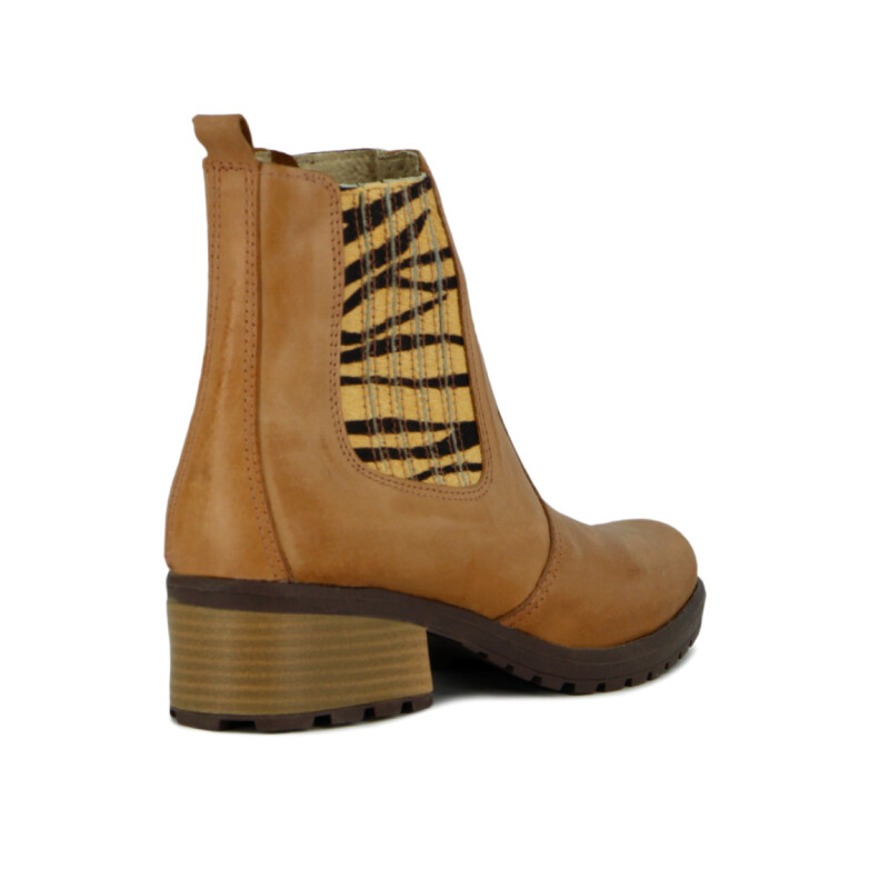 Macri Bota Caña Baja Suela Tr Taco Foliado Maiz-animal Print