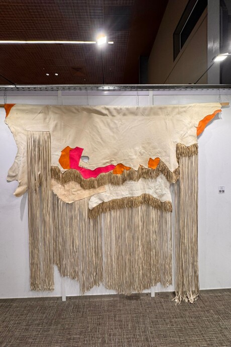 Cartografías De Un Umbral Obra En Cuero Natural Cartografías De Un Umbral Obra En Cuero Natural