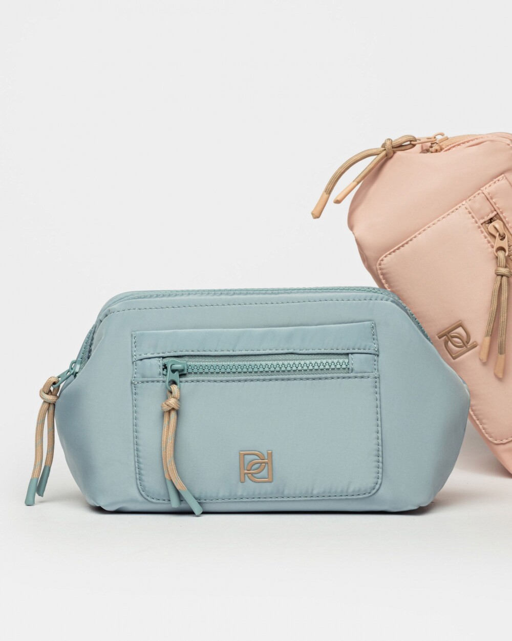 Porta cosméticos Vanity Fair en nylon Celeste