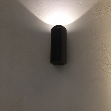 Aplique spot tubular para dicroica led 1*GU10 Aplique spot tubular para dicroica led 1*GU10