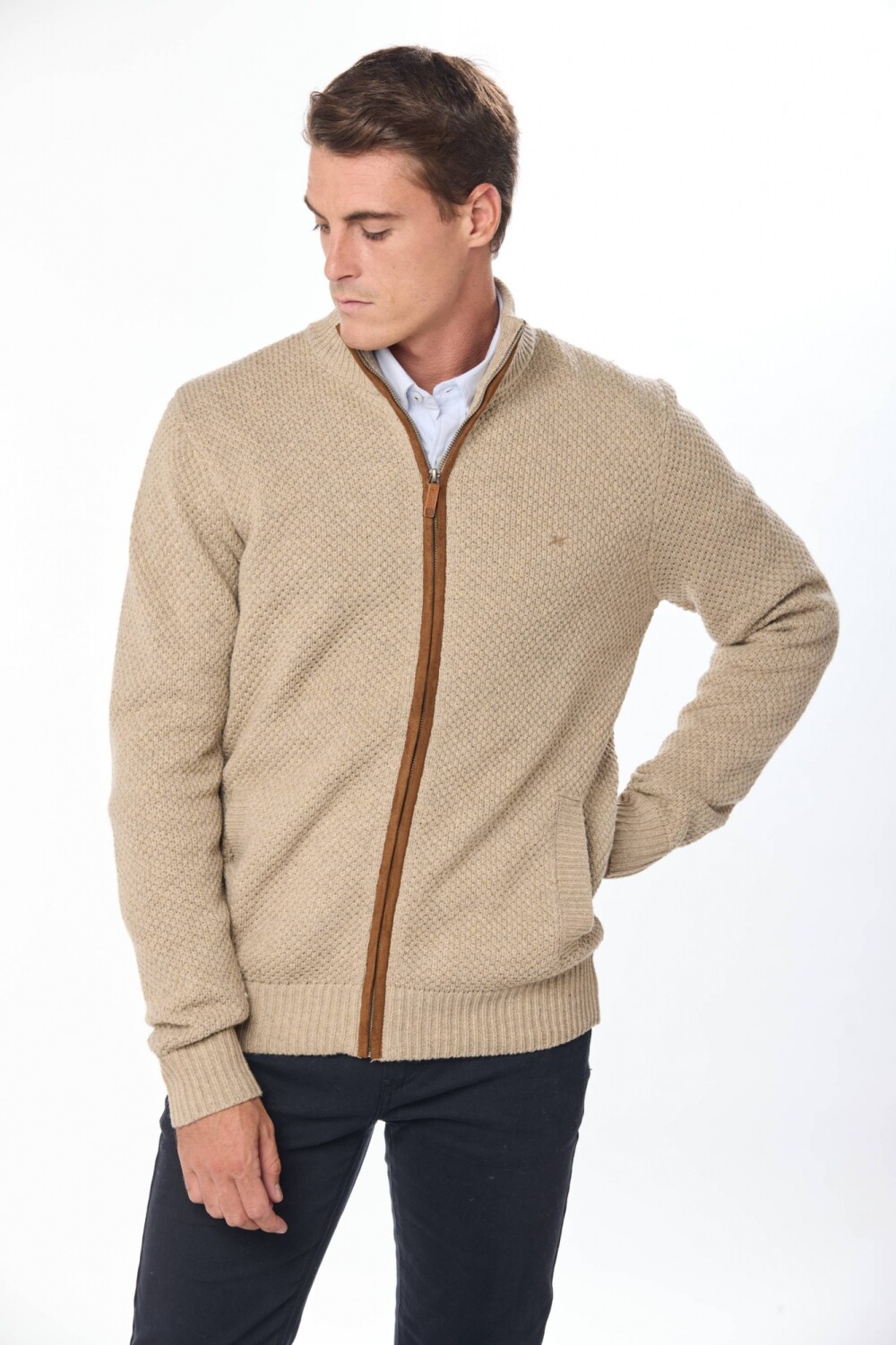 CAMPERA TEJIDO GRUESO Beige