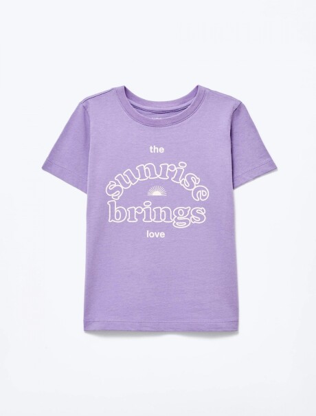 CAMISETA BÁSICA INFANTIL CON ESTAMPA LILA