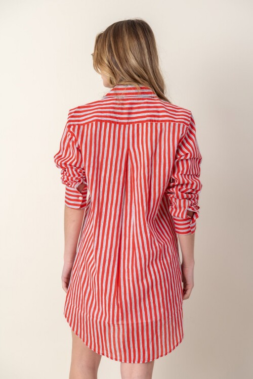 Camisa larga a rayas Camisa larga a rayas