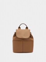 Mochila Con Textura Y Solapa camel
