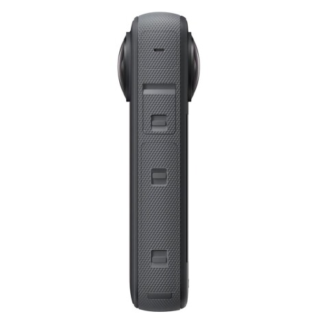 Filmadora Insta360 X3 72MP/5.7K/IPX8 Filmadora Insta360 X3 72MP/5.7K/IPX8