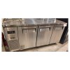 Mesa de trabajo freezer 3 puertas 1.8 m. Turbo Air Mesa de trabajo freezer 3 puertas 1.8 m. Turbo Air