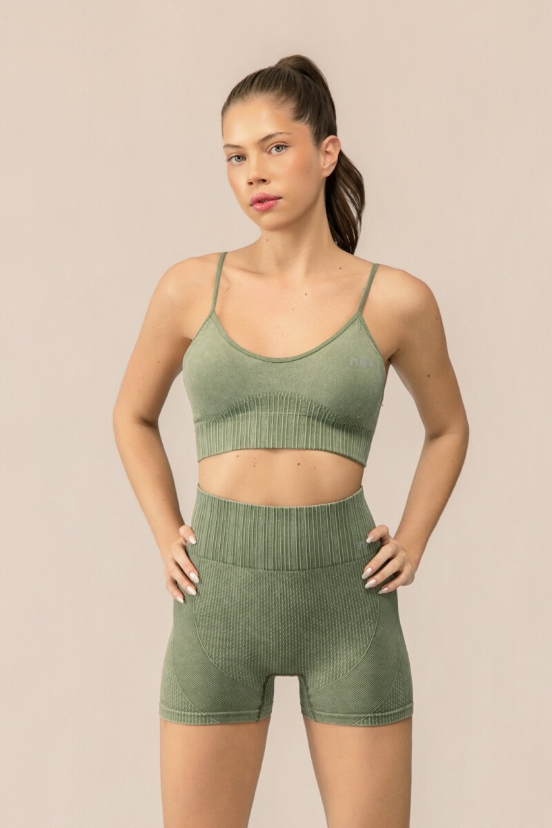 Top Seamless. Top Seamless.