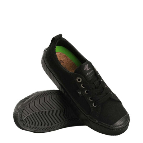 Championes Cariuma Oca Negro