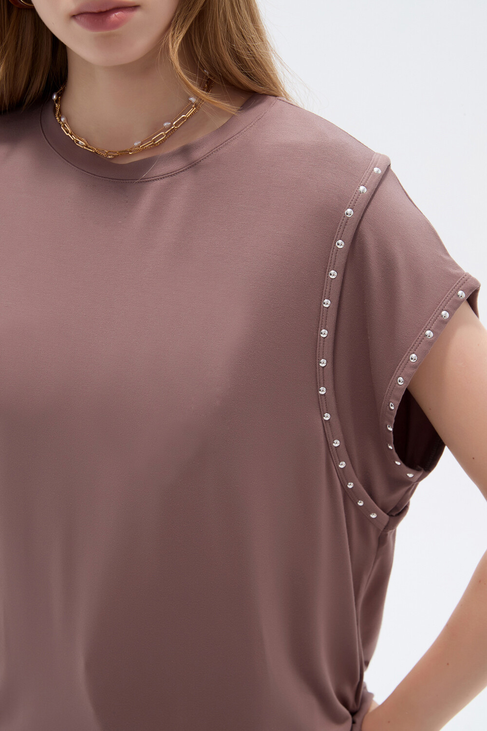 Remera Umea Taupe / Mink / Vison