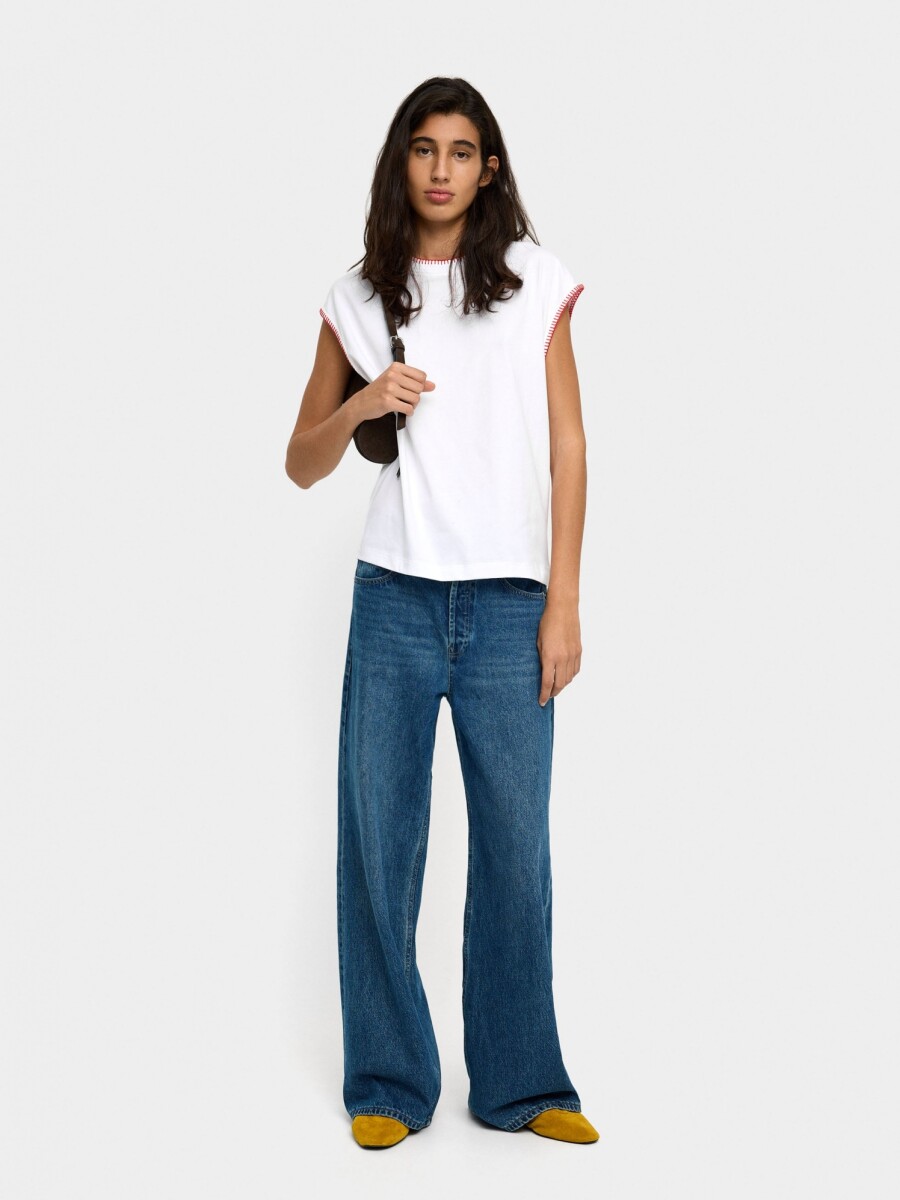 Camiseta Con Bordes Marcados 100% Algodón blanco