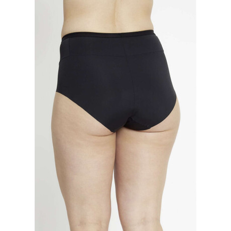 10-032 bombacha maxi microfibra Negro