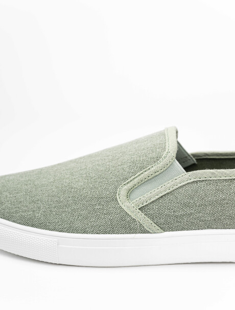Zapatilla canvas verde