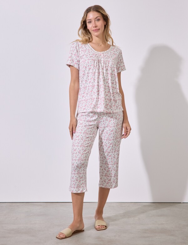 Set Pijama Remera & Capri MULTI/BLANCO