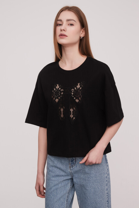 Remera Wonca Negro