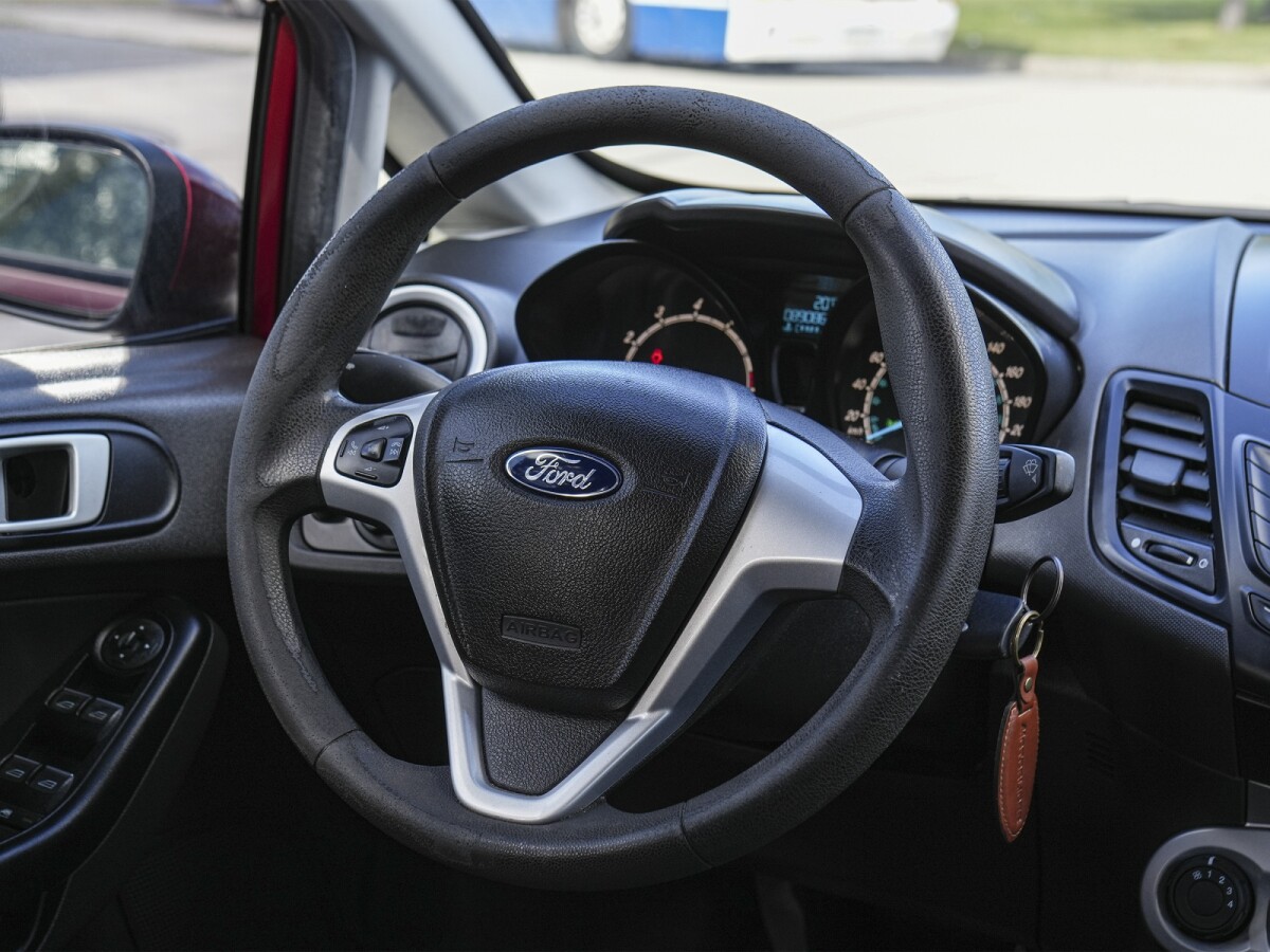 Ford Fiesta S 1.6 Extra Full | Permuta / Financia Ford Fiesta S 1.6 Extra Full | Permuta / Financia