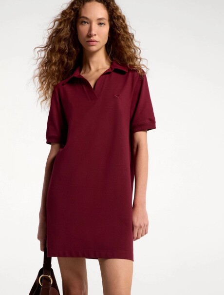 VESTIDO EN PUNTO PIQUÉ TIPO POLO BORDEAUX