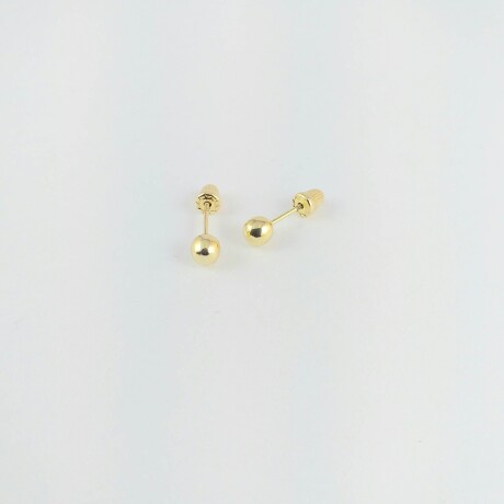 Caravanas de oro 9 Ktes con perla de oro 3mm, sistema de cierre perno y rosca. Caravanas de oro 9 Ktes con perla de oro 3mm, sistema de cierre perno y rosca.