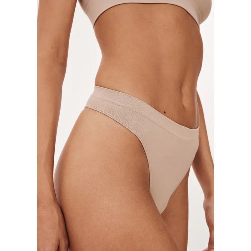 KIT COM 2 CALCINHAS FEM PRETO/BEGE