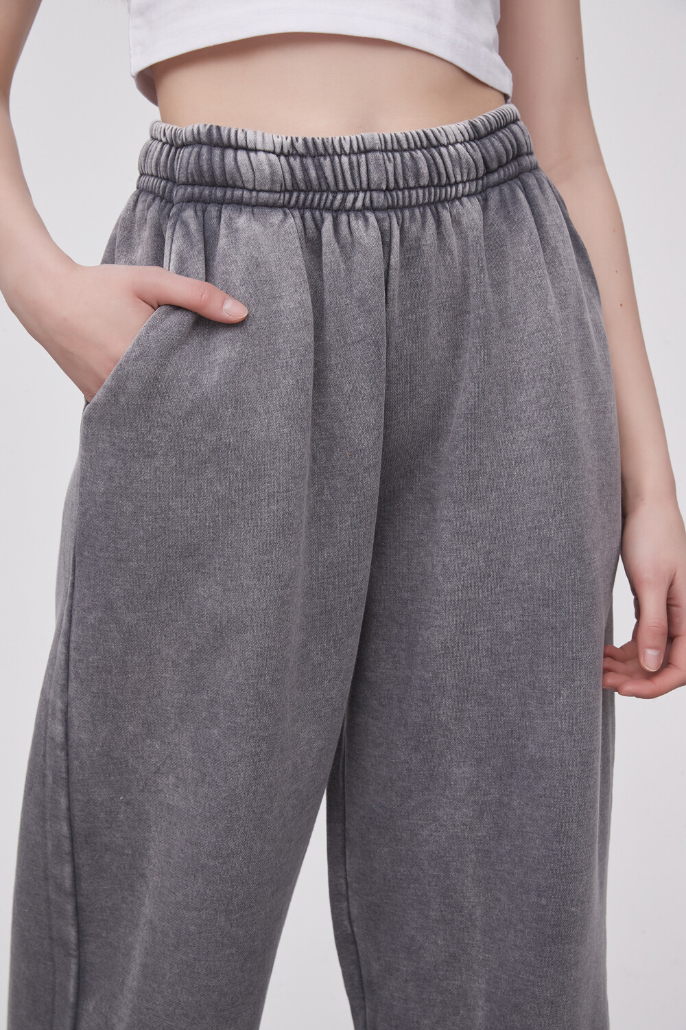 Pantalon Deportivo Loila Gris Oscuro