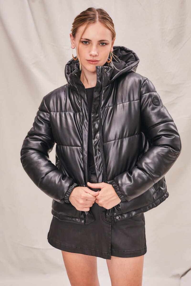 Campera Capitoneada Cuero Vegano Negro