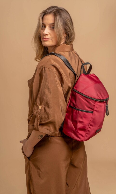 MOCHILA VIOLETA BORDEAUX