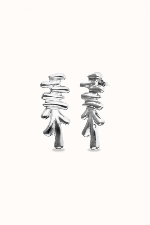 PENDIENTES DE ALEACIÓN DE METALES BAÑADO EN PLATA DE LEY Pendiente