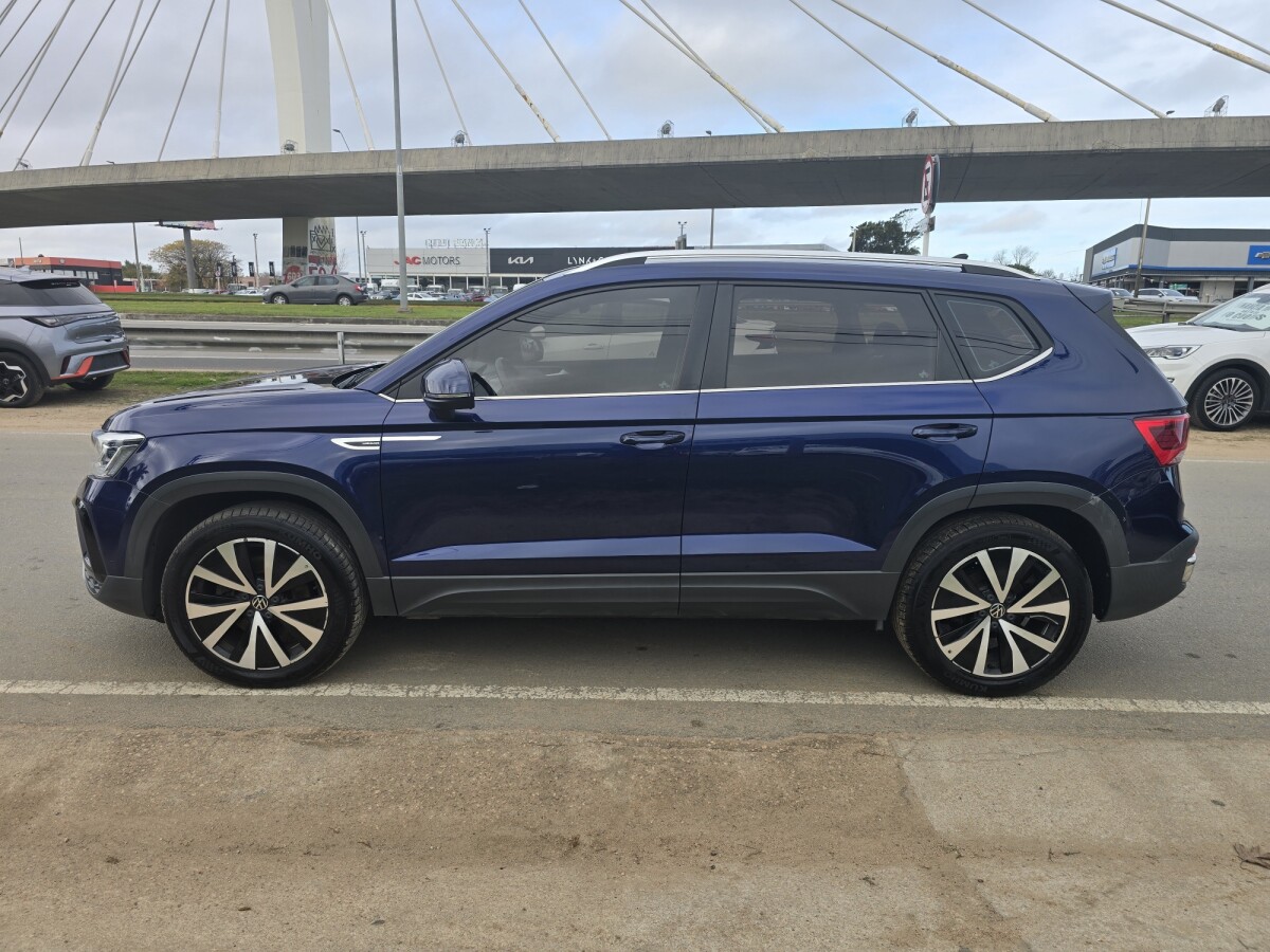 Volkswagen Taos Highline 1.4T| Permuta / Financia Volkswagen Taos Highline 1.4T| Permuta / Financia