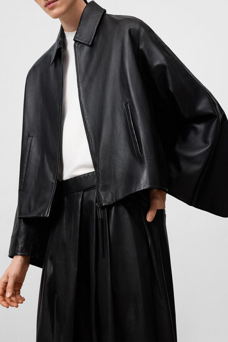 CHAQUETA Negro