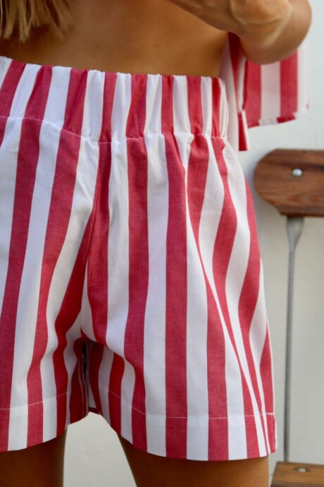 Stripes Short Rojo