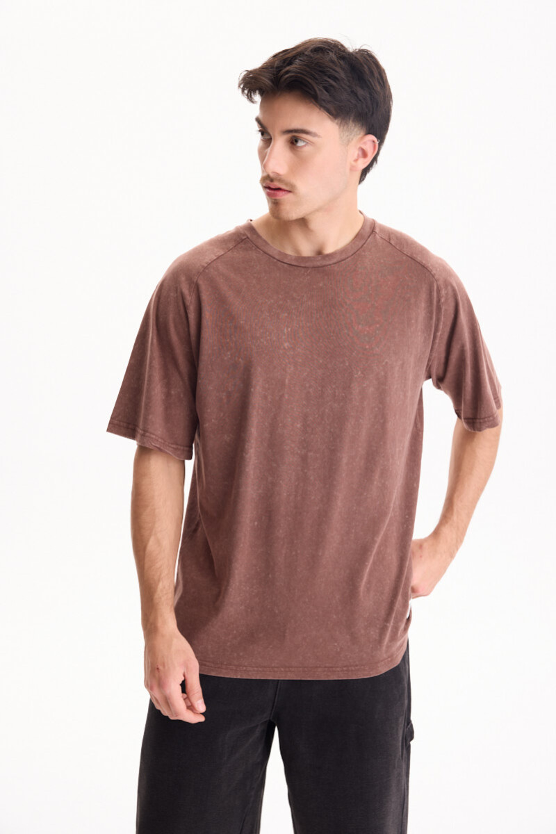 Remera Outlaw Marron