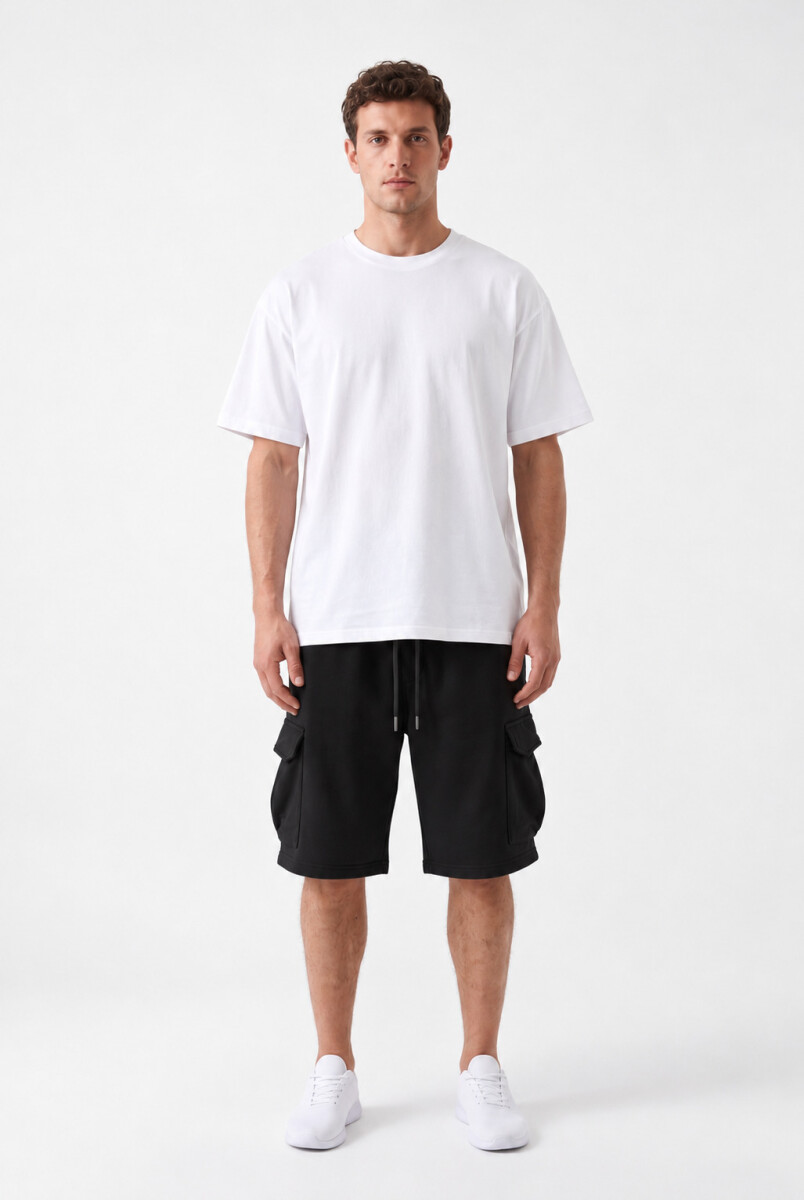 BERMUDA BARCE - NEGRO. 