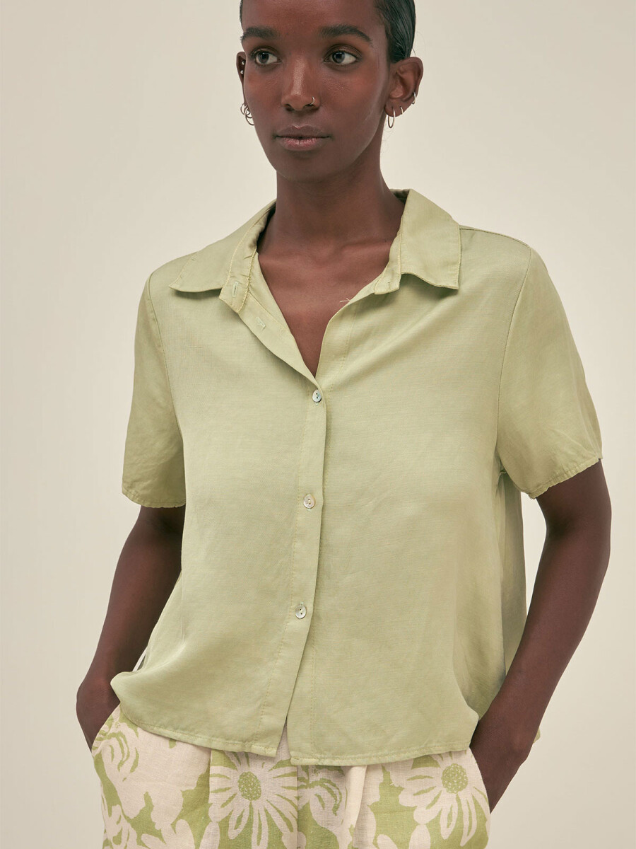 SHORT SLEEVE SHIRT 
