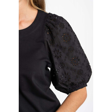 Remera Manga Broderie Negro