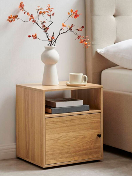 MESA MONACO CON PUERTA NATURAL