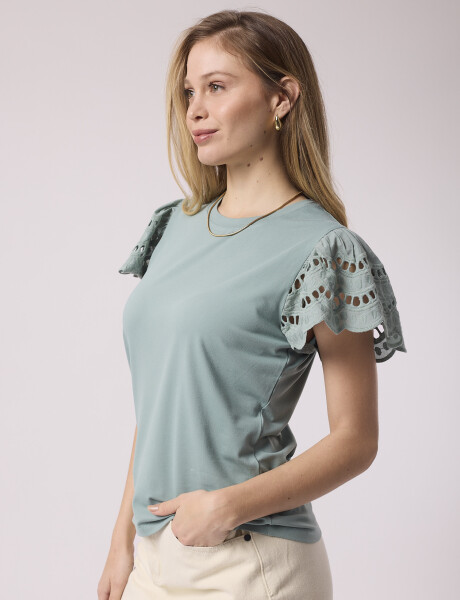 T-shirt con volado verde