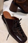 Escultura Shoes Chocolate