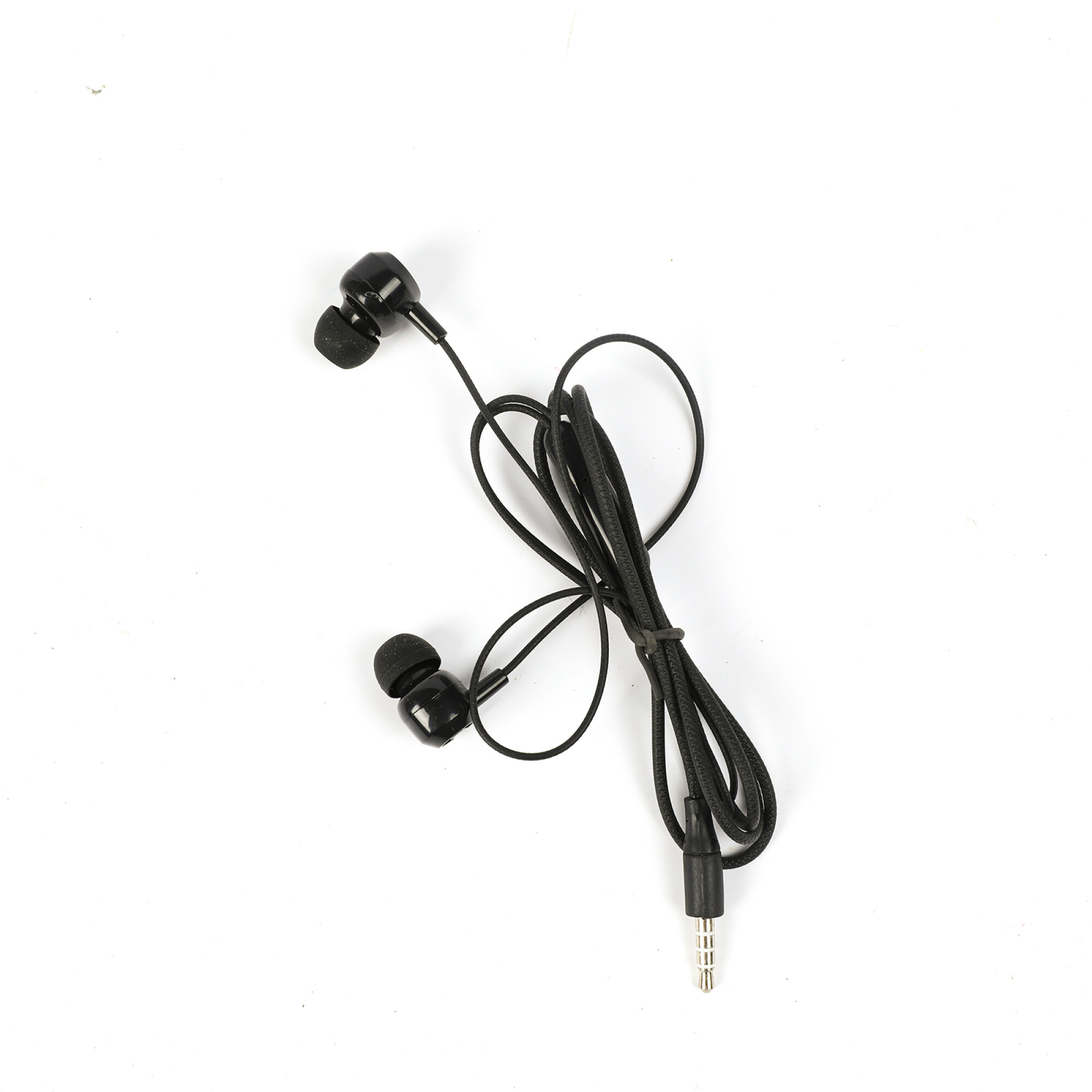 AURICULARES CON CABLE IN EAR L-204 EXTRA BASS NEGRO — Woofer