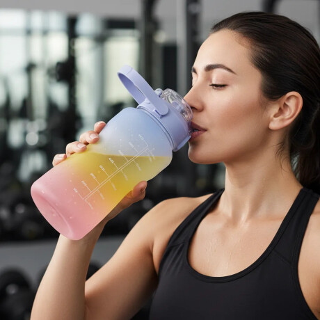 Botella Caramañola Agua 2Lt en Plástico con Sorbito y Manija Celeste