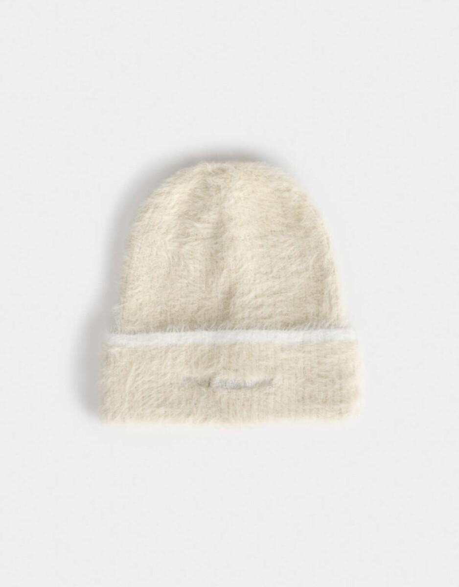 Gorro Peluche Bordado - Blanco Crudo 