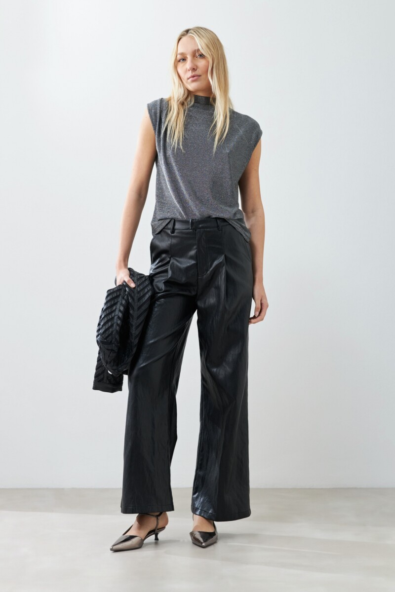 Blusa lurex con tablas en hombro - plateado 