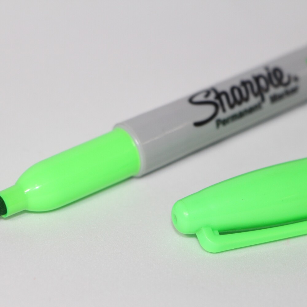 MARCADOR SHARPIE FINO VERDE NEON