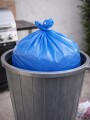 BOLSAS RESIDUOS EN ROLLO - 70x105 cm azul